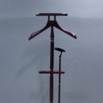 941 2086 VALET STAND